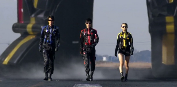 Tokumei Sentai Go-Busters (9)