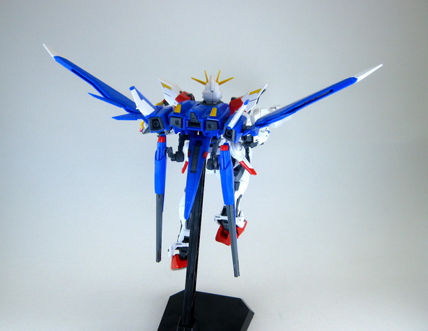 1100 MG Build Strike Gundam Full Package (4)
