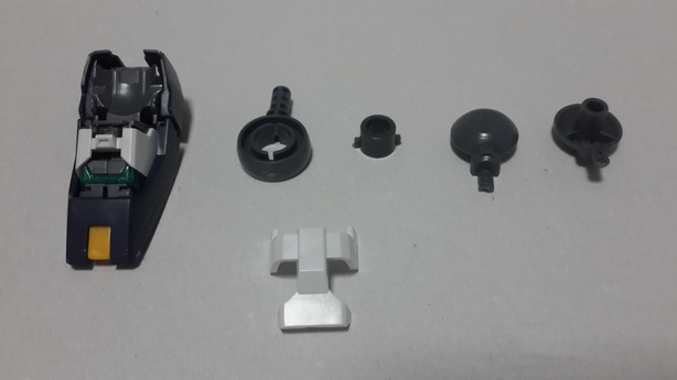 MG Nu Gundam Ver.KA Daban leg (2)