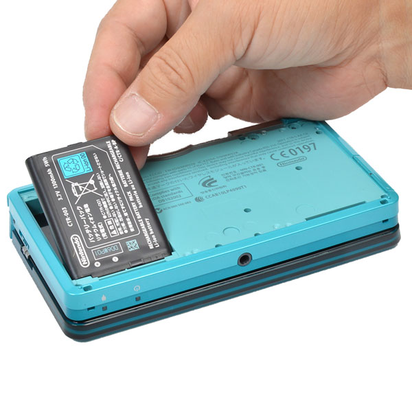 Battery-Nintendo-3DS-(7)