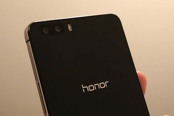 Huawei-Honor-6-Plus-(10)