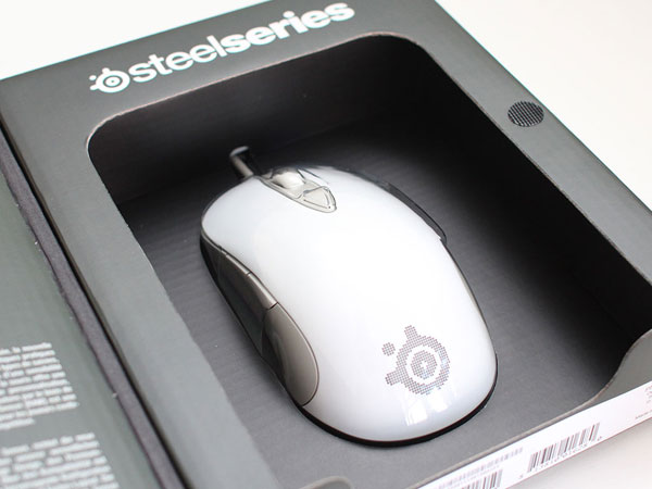 SteelSeries-Sensei-Raw-Frost-Blue-(2)