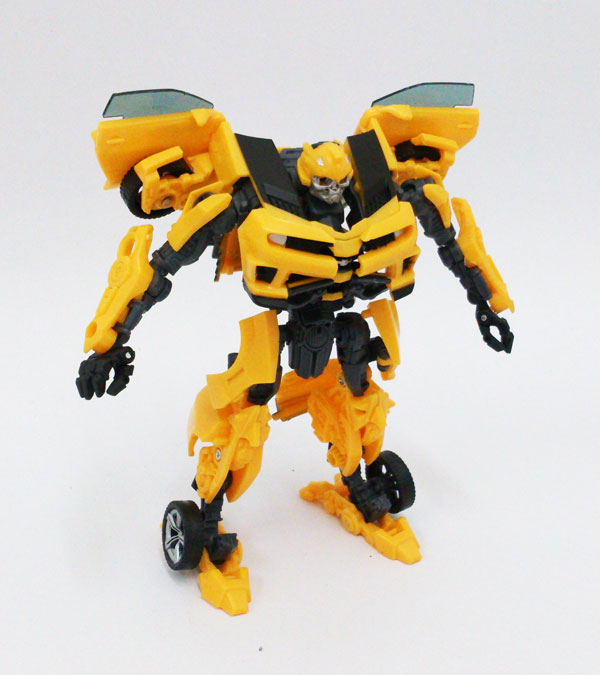 Bumblebee-Dark-Of-The-Moon-(70)