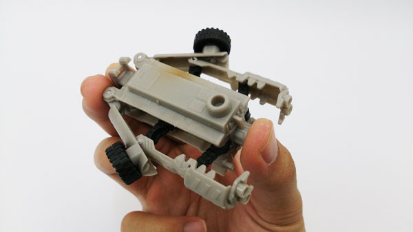 Megatron-Dark-Of-The-Moon-(16)