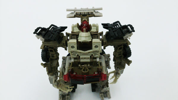 Megatron-Dark-Of-The-Moon-(32)