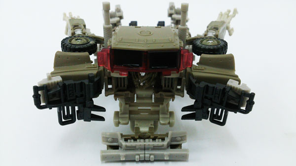 Megatron-Dark-Of-The-Moon-(35)