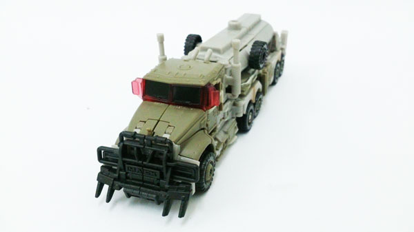 Megatron-Dark-Of-The-Moon-(57)