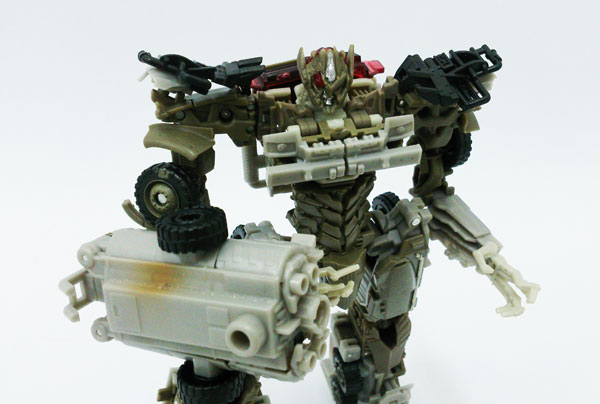 Megatron-Dark-Of-The-Moon-(60)