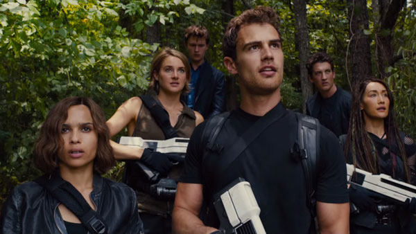 Allegiant-(19)