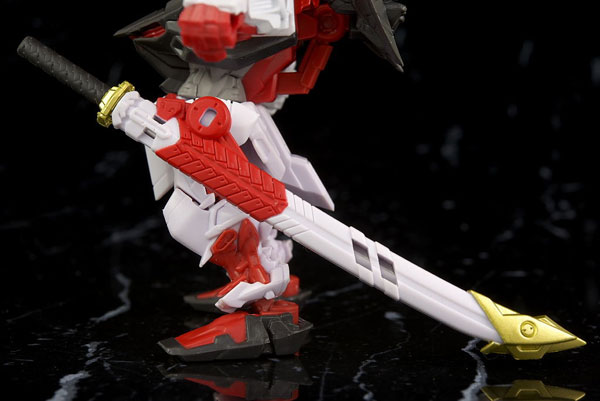 NXEDGE Style MS UNIT Gundam Astray Red Frame (18)