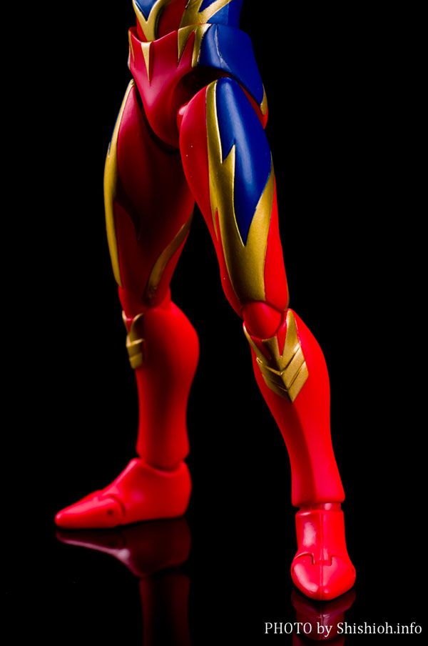 Ultra-Act Ultraman Mebius - Phoenix Brave Form (Bandai) (21)