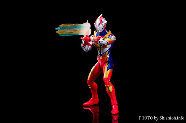 Ultra-Act Ultraman Mebius - Phoenix Brave Form (Bandai) (25)