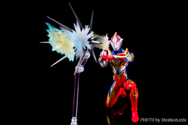 Ultra-Act Ultraman Mebius - Phoenix Brave Form (Bandai) (38)