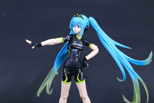 Review-Figma-Racing-Miku---0000002