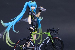 Review-Figma-Racing-Miku---0000013