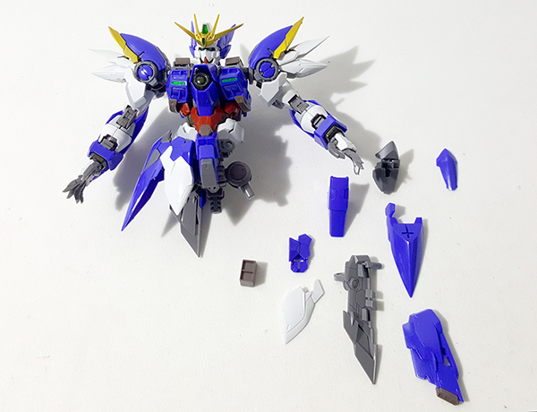 Hi-Resolution Model Wing Gundam Zero EW Review (6)