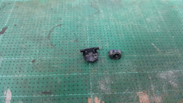 MG-SD-RX-78-2-Gundam-[Suntoys]---0000040