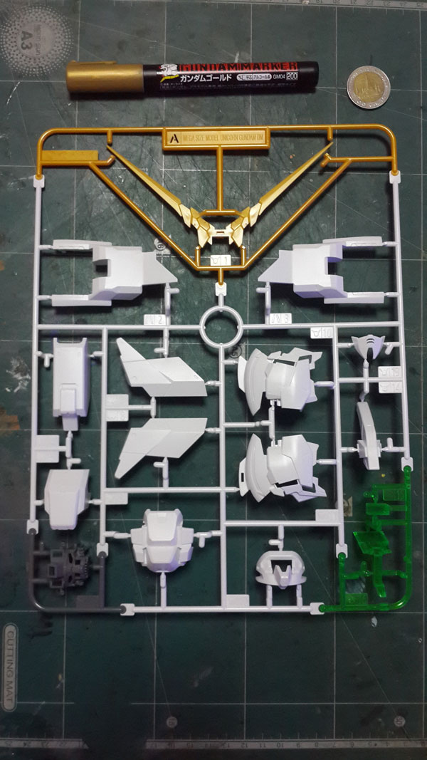 Review-Mega-Size-Unicorn-Gundam-(1)