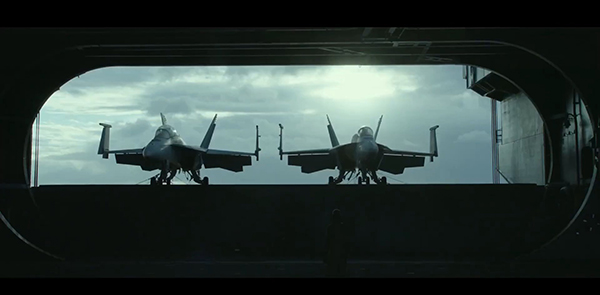 TOP GUN MARVERICK  (2)