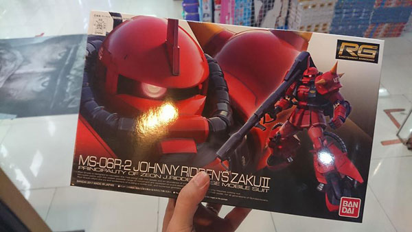 review-rg-Zaku-II-Johnny-Ridden-(1)