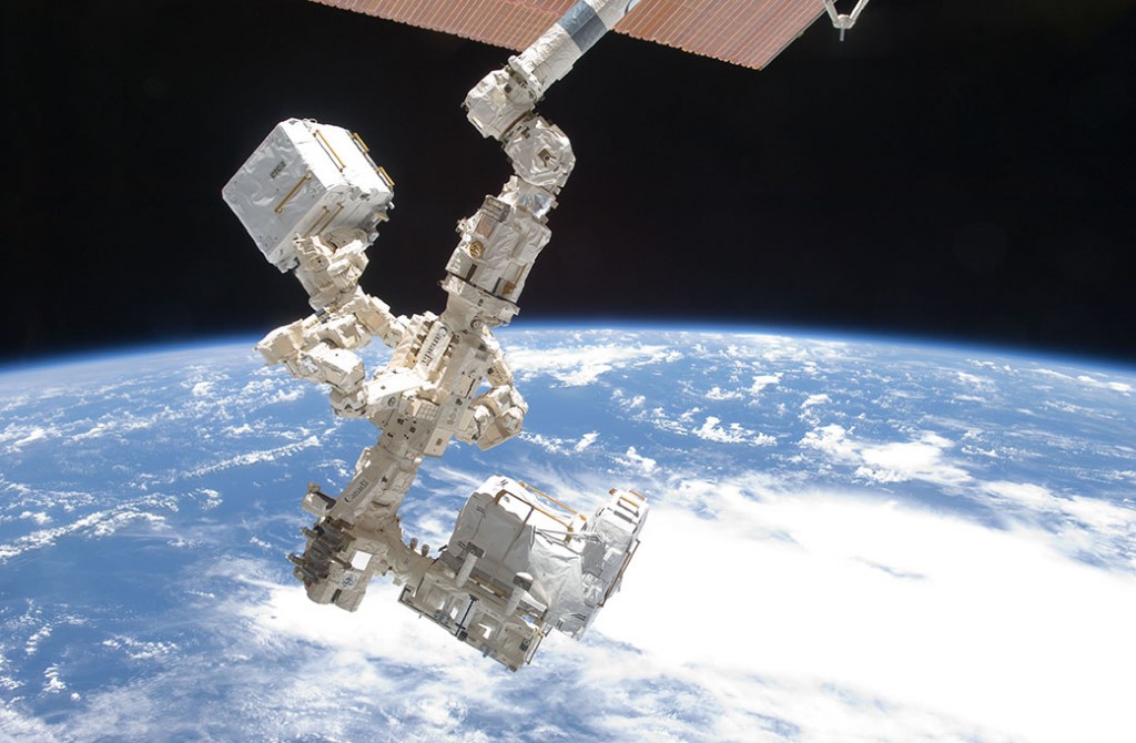 4 conditions to build giant robots_15