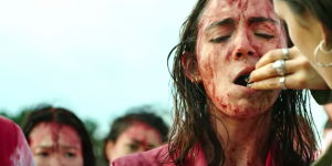 the-ten-horror-movies-netflix-says-are-so-scary-viewers-cant-finish-them (1)