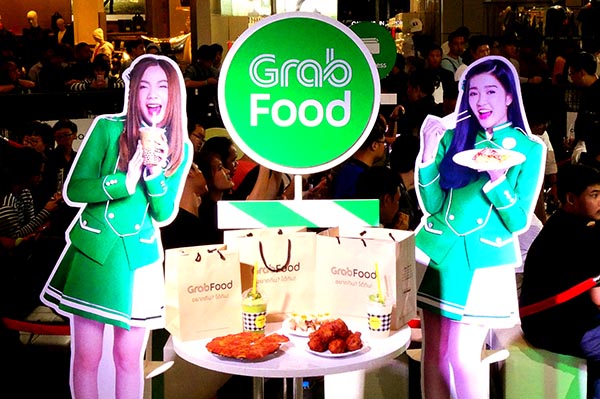 grab-appoints-bnk48-as-its-first-brand-ambassadors-in-thailand (7)