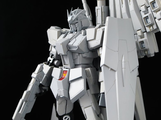 RG  1144 RX-93 nu Gundam  (3)