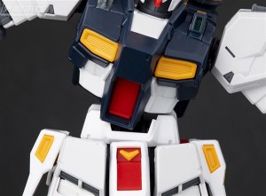 gunpla-RG-nu-Gundam (8)