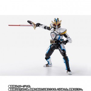 -Toys-SHF-Kamen-rider-Ixa (7)