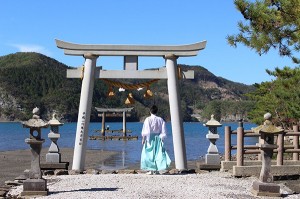 ghost-of-tsushima-fans-have-helped-raise-for-repairs-real-torii (7)