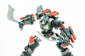 furai-action-optimus-primal-flame-toys (13)