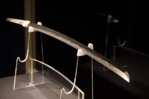 ดาบสลับคม