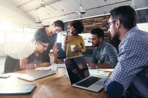 LInksys-Business-Stock-Image-Team-Meeting