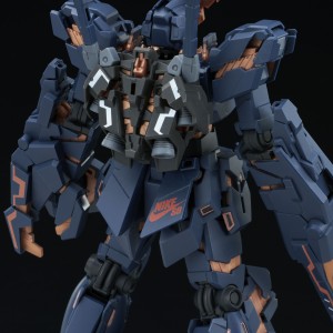 hg-1144-gundam-unicorn-gunpla-x-nike-sb-the-gundam-base-thailand-gallery (5)