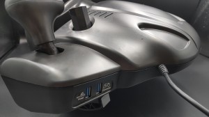 r270-doyo-steering-wheel-review (11).mp4_snapshot_00.02_[2021.10.23_03.04.17]