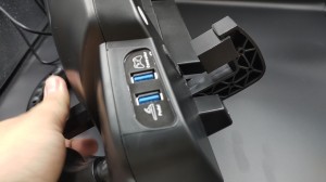 r270-doyo-steering-wheel-review (12).mp4_snapshot_00.06_[2021.10.23_03.04.43]