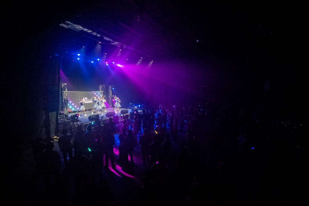 aliszt-1st-concert-from-today-its-our-turn (15)