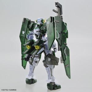 the-gundam-base-limited-mg-gundam-dynames-clear-color (3)