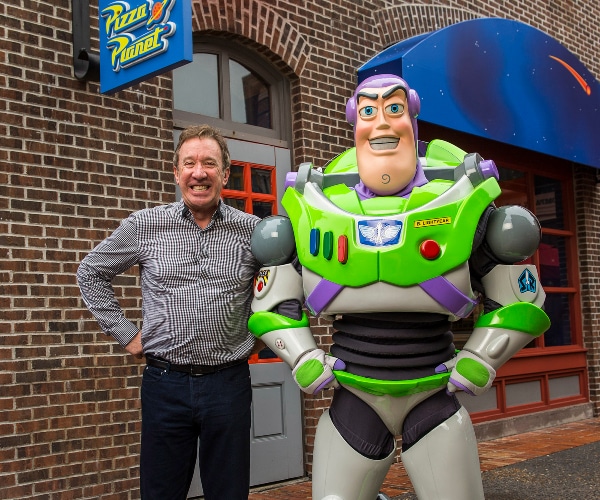 10-thing-about-buzz-lightyear (3)