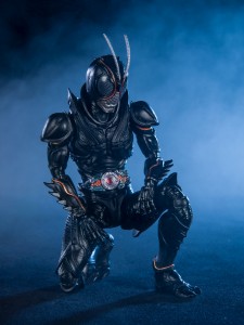 s-h-figuarts-kamen-rider-black-sun (1)
