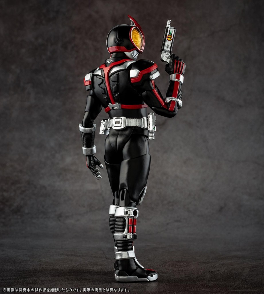 s-h-figuarts-shinkocchou-seihou-kamen-rider-faiz (15)