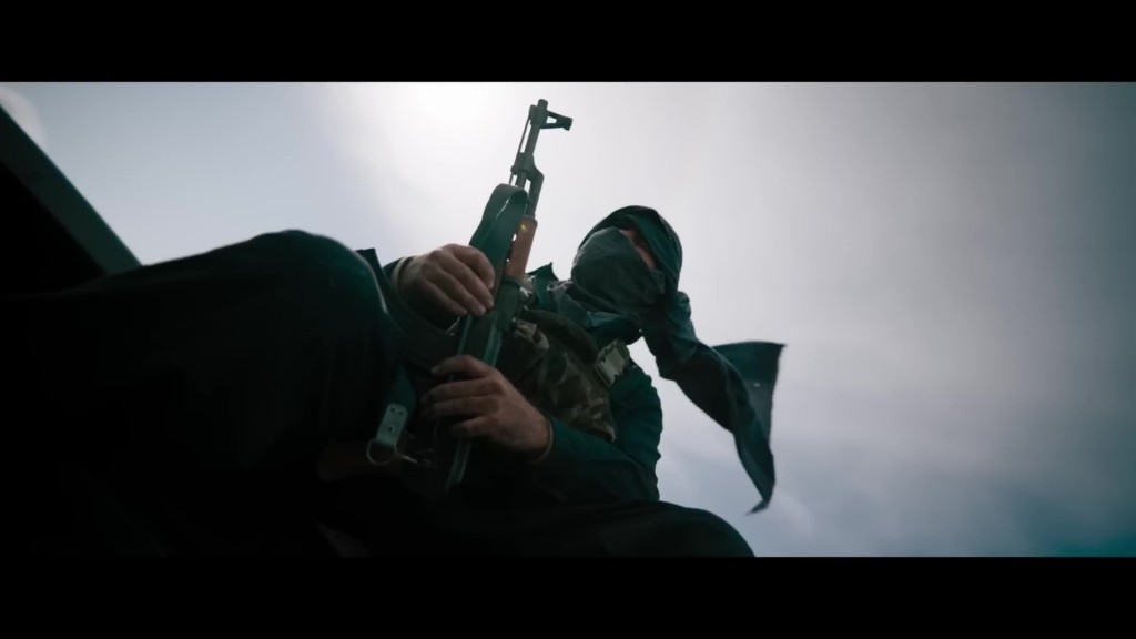 the-covenant-2023-movie (10)