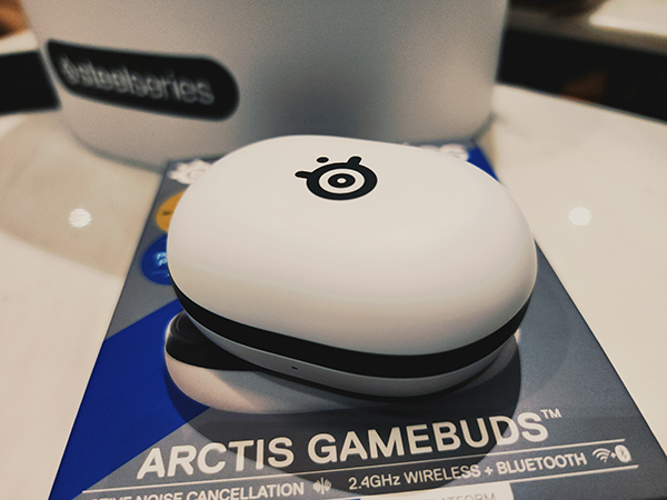 ARCTIS GAMEBUDS WIRELESS GAMING EARBUDS (9)