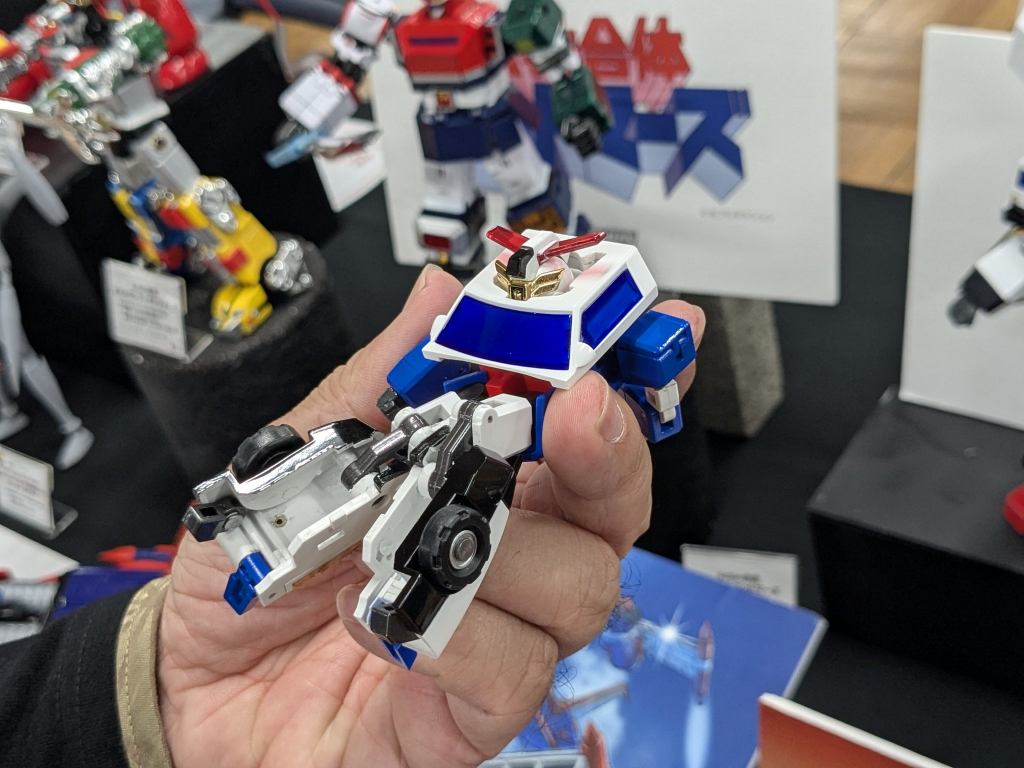 ACTION TOYS - ACTION Gokin Series J-Decker (1)