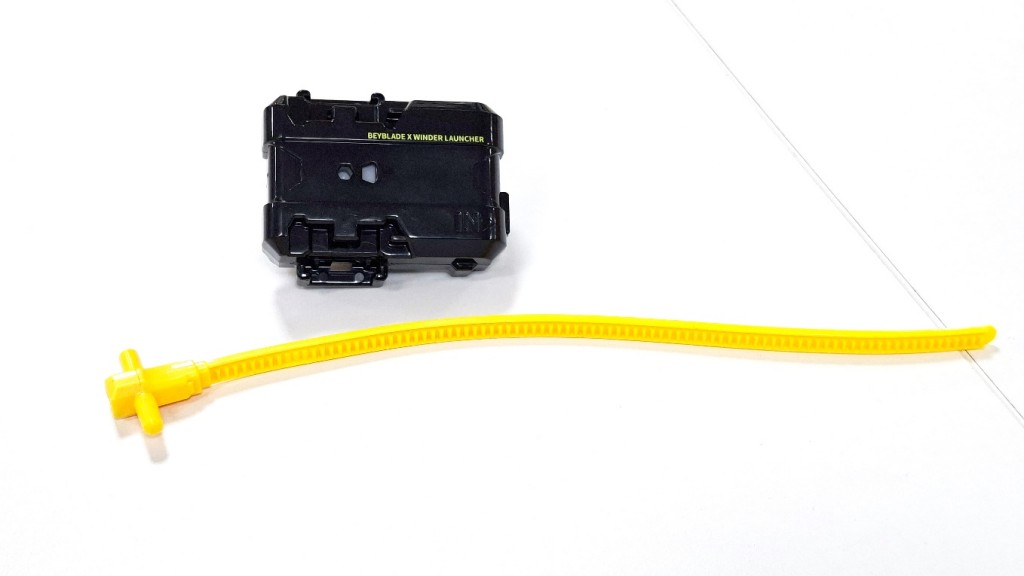 Review beyblade-x-ux-14-stater-scorpio-spear-0-70-z (7)