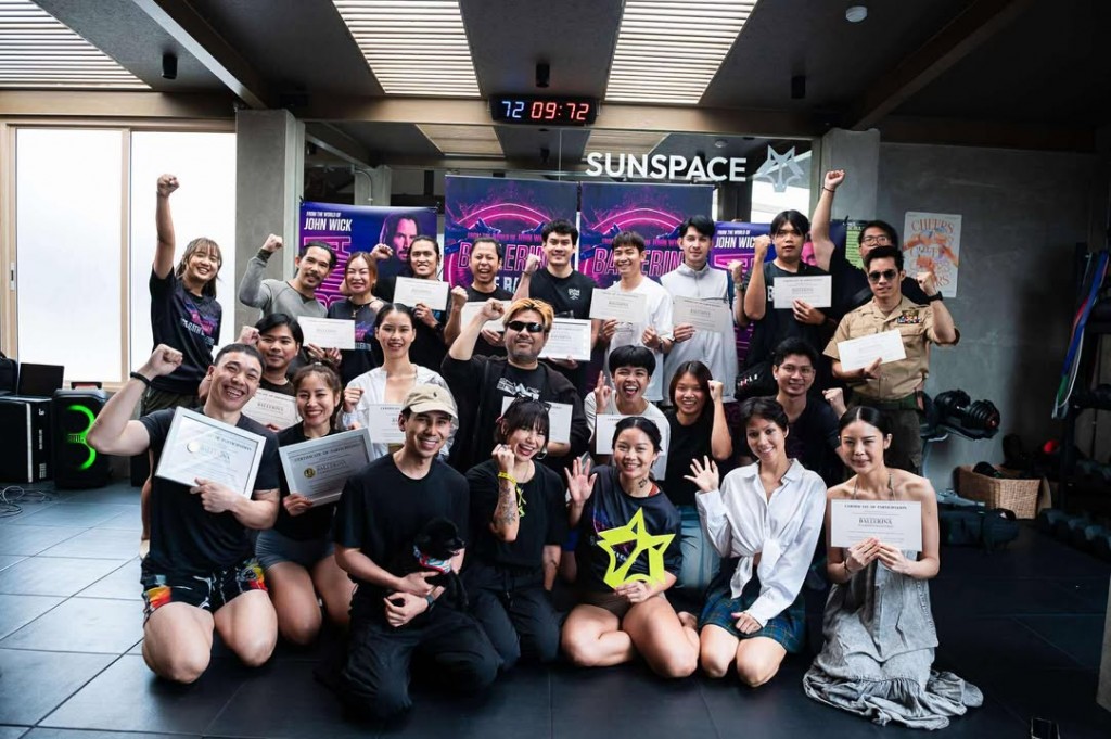 Ballerina_Ice Bath Challenge Thailand (6)