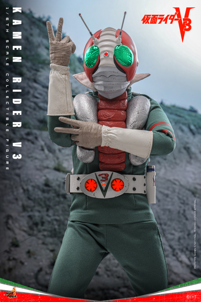 hot-toys-kamen-rider-v3 (5)