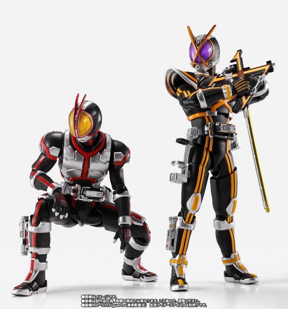 S.H.Figuarts (Shinkocchou Seihou) Masked Rider Kaixa (2)