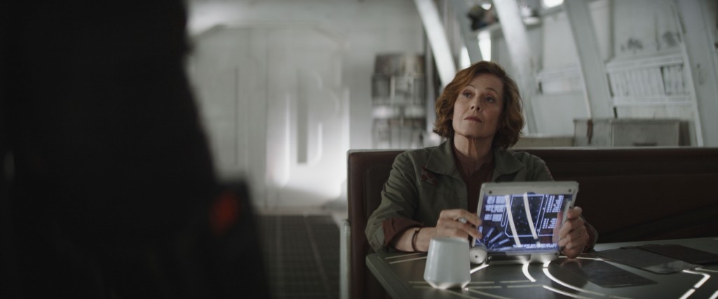 THE MANDALORIAN & GROGU